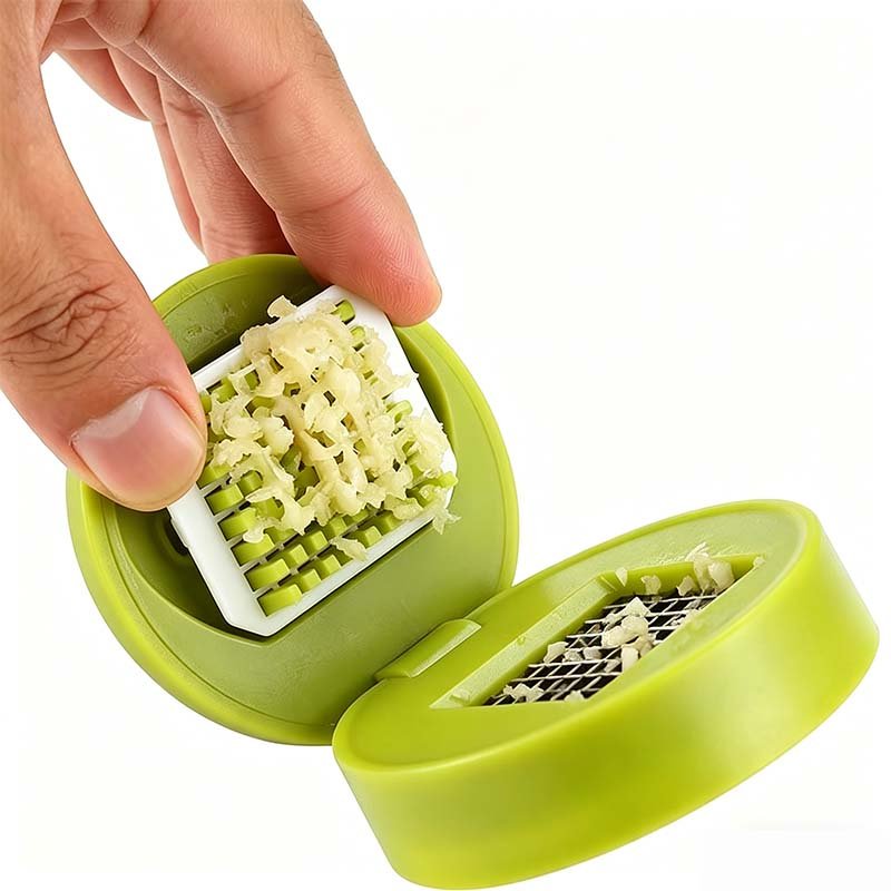 ONLY £8.99!! Mini Garlic Chopper and Press with Container - Image 3