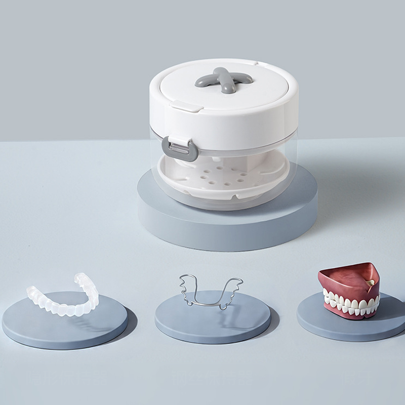 All-in-One Retainer Storage Case - Keep Retainer Clean & Safe - Image 3