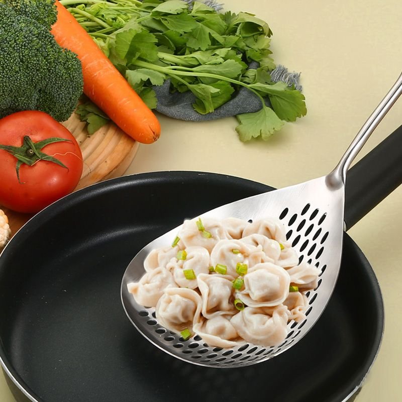 Stainless Steel Skimmer Spoon – Fast draining, heat-safe & versatile – Perfect for frying, soups & pasta