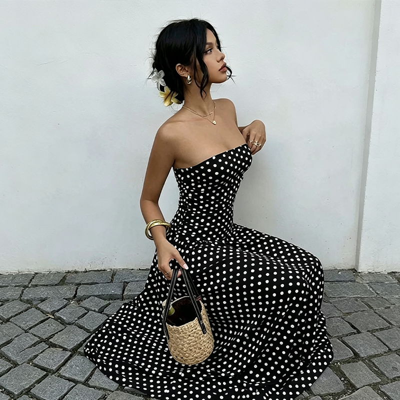 WOMEN'S OFF-SHOULDER POLKA DOT DRESS — Flattering Ruched Waist & Flowing A-Line Evening Wear - Image 2