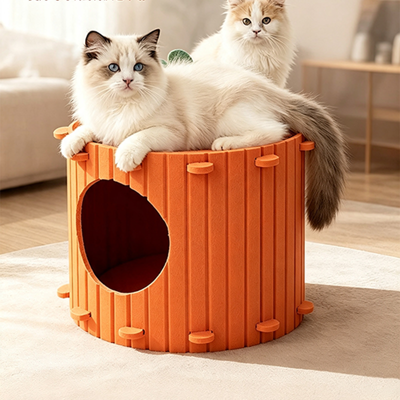 A Cute Carrot in Your Living Room – Plush Cat Cave Bed That Looks as Good as It Feels