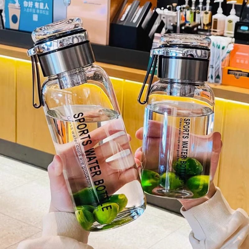 Large Capacity Portable Glass Water Bottle – Heat & Cold Resistant, Dual Tea Strainers & Leak-Proof Seal – Hydration On the Go
